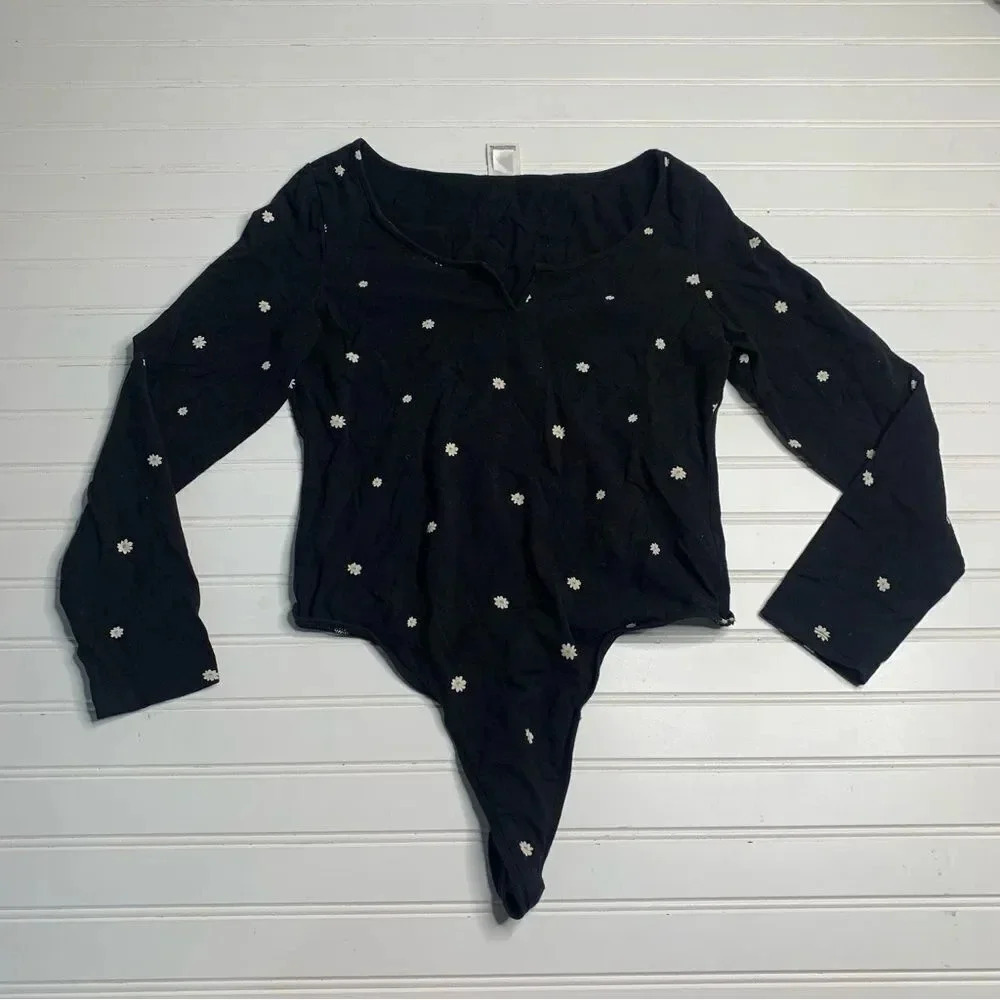 Victorias Secret Pink Long Sleeve Bodysuit Daisy - Picture 4 of 9